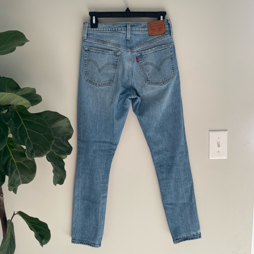 Levi’s 501s High waisted Distressed jeans